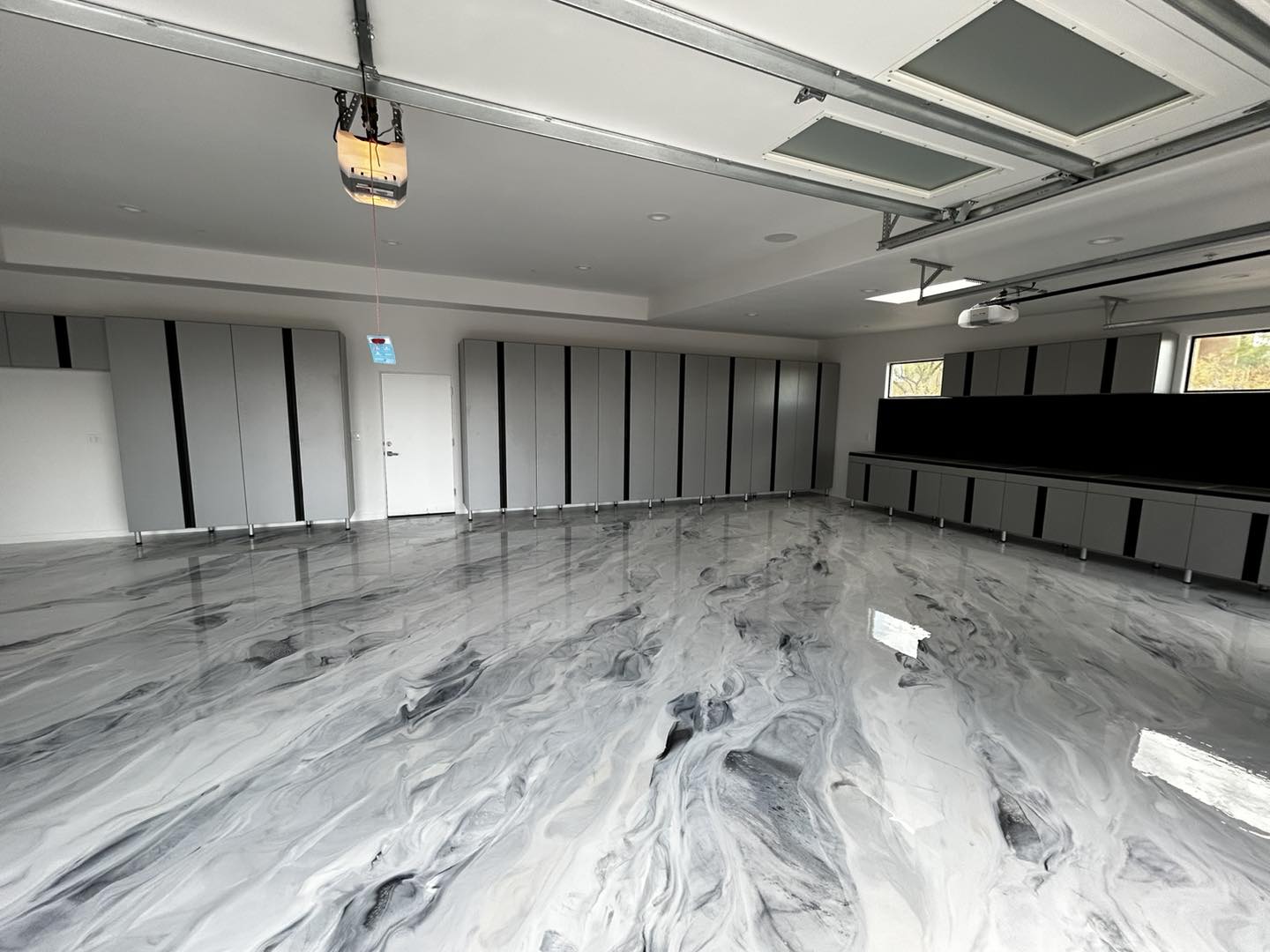 Closet Trends hero photo 8 - garage