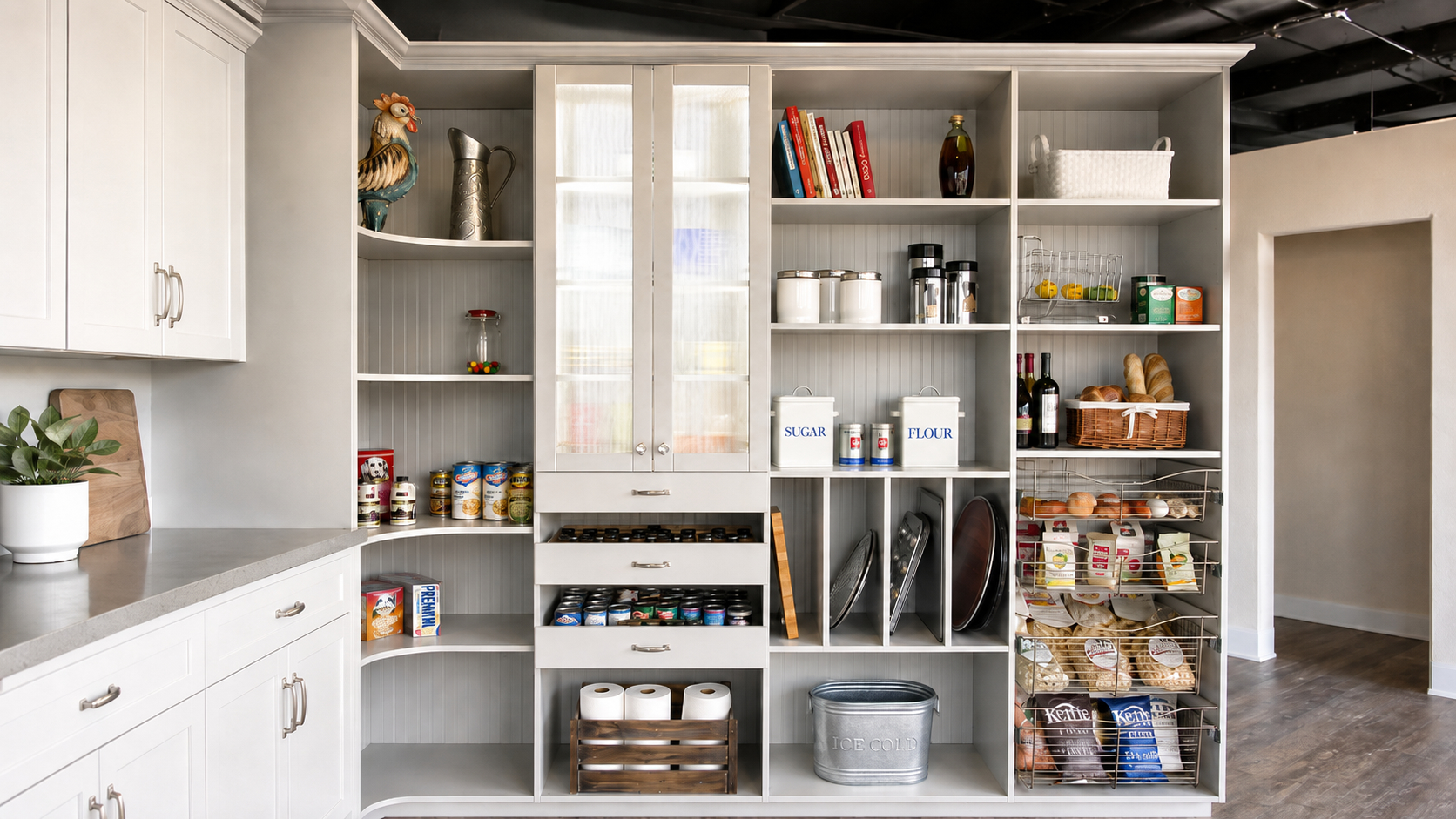 Closet Trends hero photo 9 - pantry